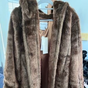Brand-new with tags Brown Faux fur jacket